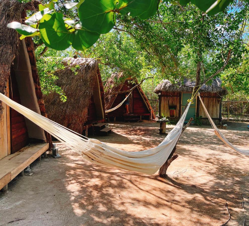 La Aldea Holbox Cabanas Y Camping Eksteriør bilde