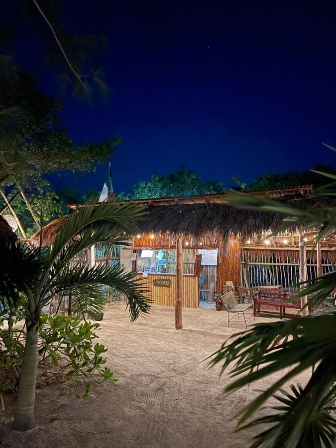 La Aldea Holbox Cabanas Y Camping Eksteriør bilde
