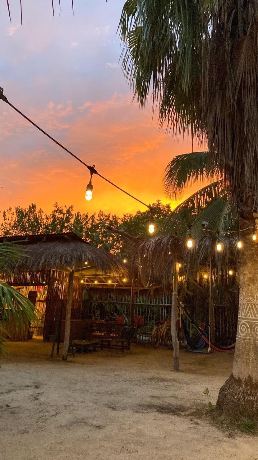 La Aldea Holbox Cabanas Y Camping Eksteriør bilde